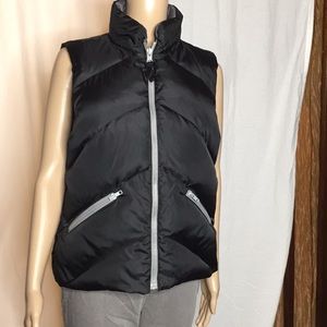 St John’s Bay down reversible black vest